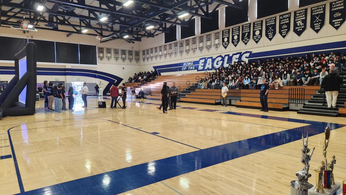 Incoming Gabrielino class of 2029 takes a first look