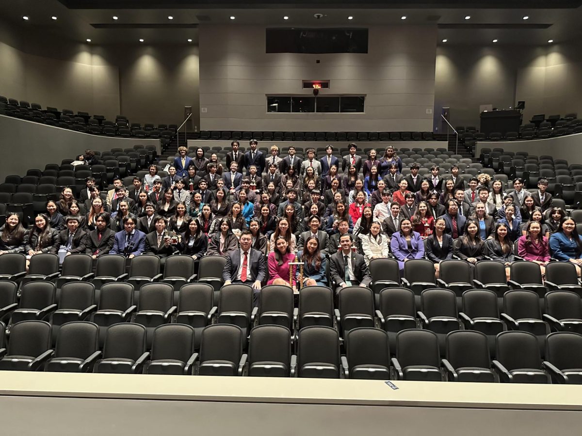 Speech and Debate Team Photo at Fall Varsity 2025.